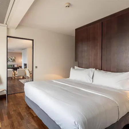 希尔顿赫尔辛基卡拉斯塔佳图帕酒店 酒店 赫尔辛基