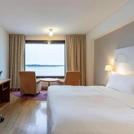 希尔顿赫尔辛基卡拉斯塔佳图帕酒店 酒店 赫尔辛基