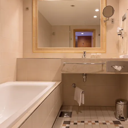 Hilton Kalastajatorppa Ξενοδοχείο 4*