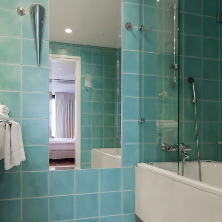 Hilton Kalastajatorppa 4*