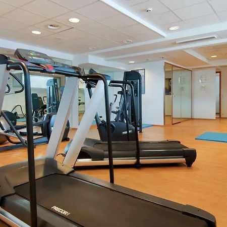 Hilton Kalastajatorppa 4*