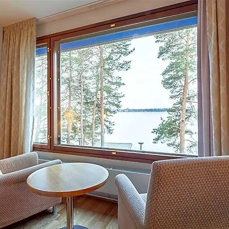 Hilton Kalastajatorppa 4*