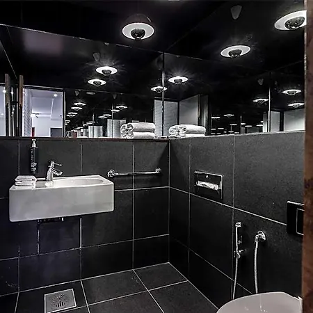 Hilton Kalastajatorppa 4*