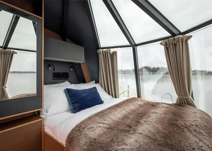 Hilton Kalastajatorppa 4*