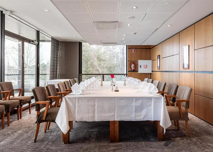 Hilton Kalastajatorppa 4*