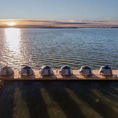 Hilton Kalastajatorppa 4*