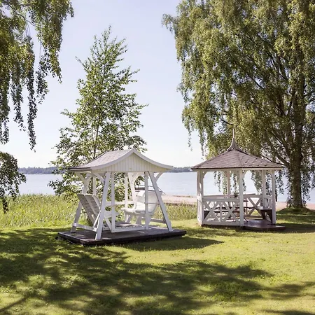 Hilton Kalastajatorppa 4*