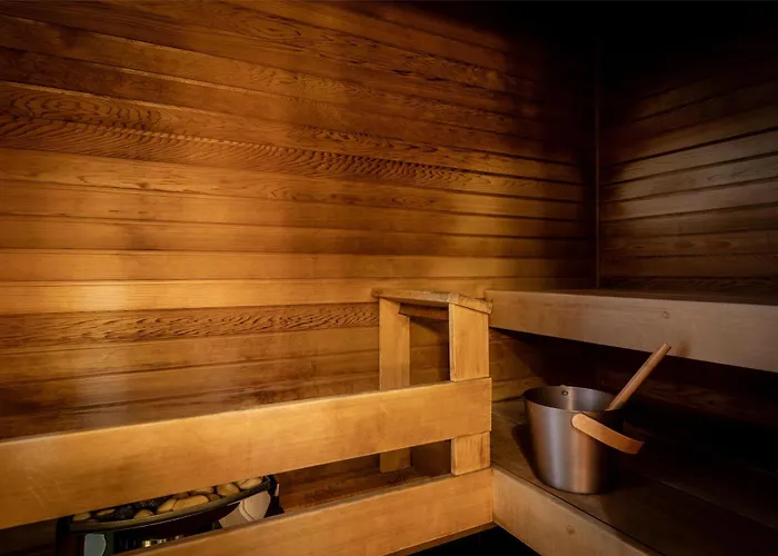 هيلتون كولاستياتوربا فندق 4*